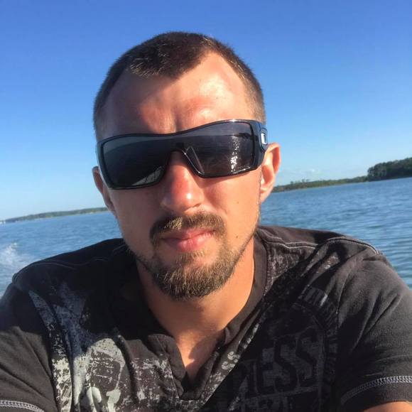 Meet your Posher, Brandon - Picture 1 of 1